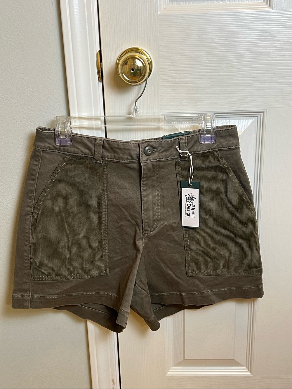 Alpine Design High Rise Shorts With Corduroy Pockets